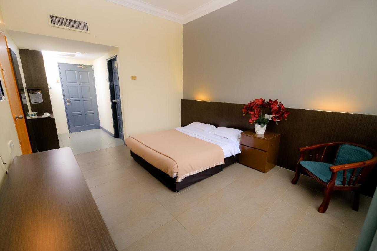 Super Oyo Capital O 90146 Alh Continental Resort Karak エクステリア 写真