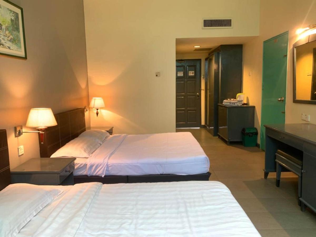 Super Oyo Capital O 90146 Alh Continental Resort Karak エクステリア 写真