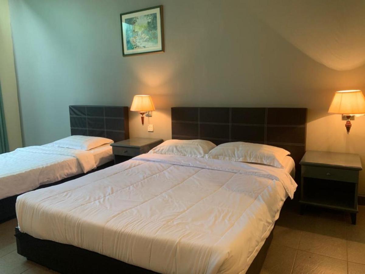 Super Oyo Capital O 90146 Alh Continental Resort Karak エクステリア 写真